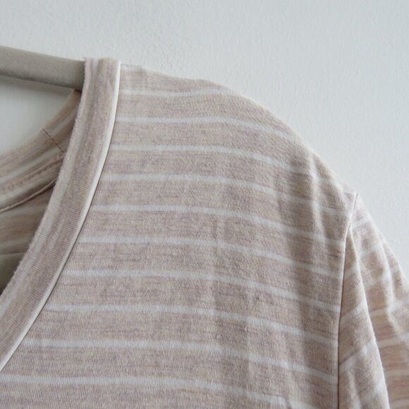 KINDRED BRAVELY Everyday Maternity & Nursing T-Shirt in Oatmeal Stripe - Size 1X - Picture 6 of 15